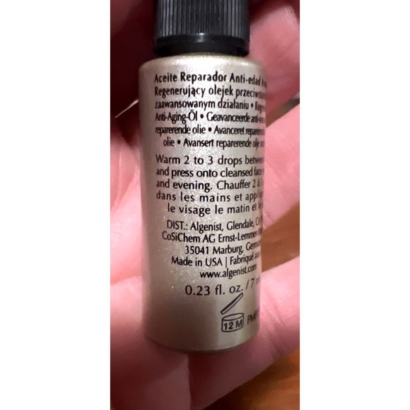 ALGENIST‎ ELEVATE Advanced Retinol Serum & Anti-Aging Repairing Oil Set 0.5 - Picture 9 of 12
